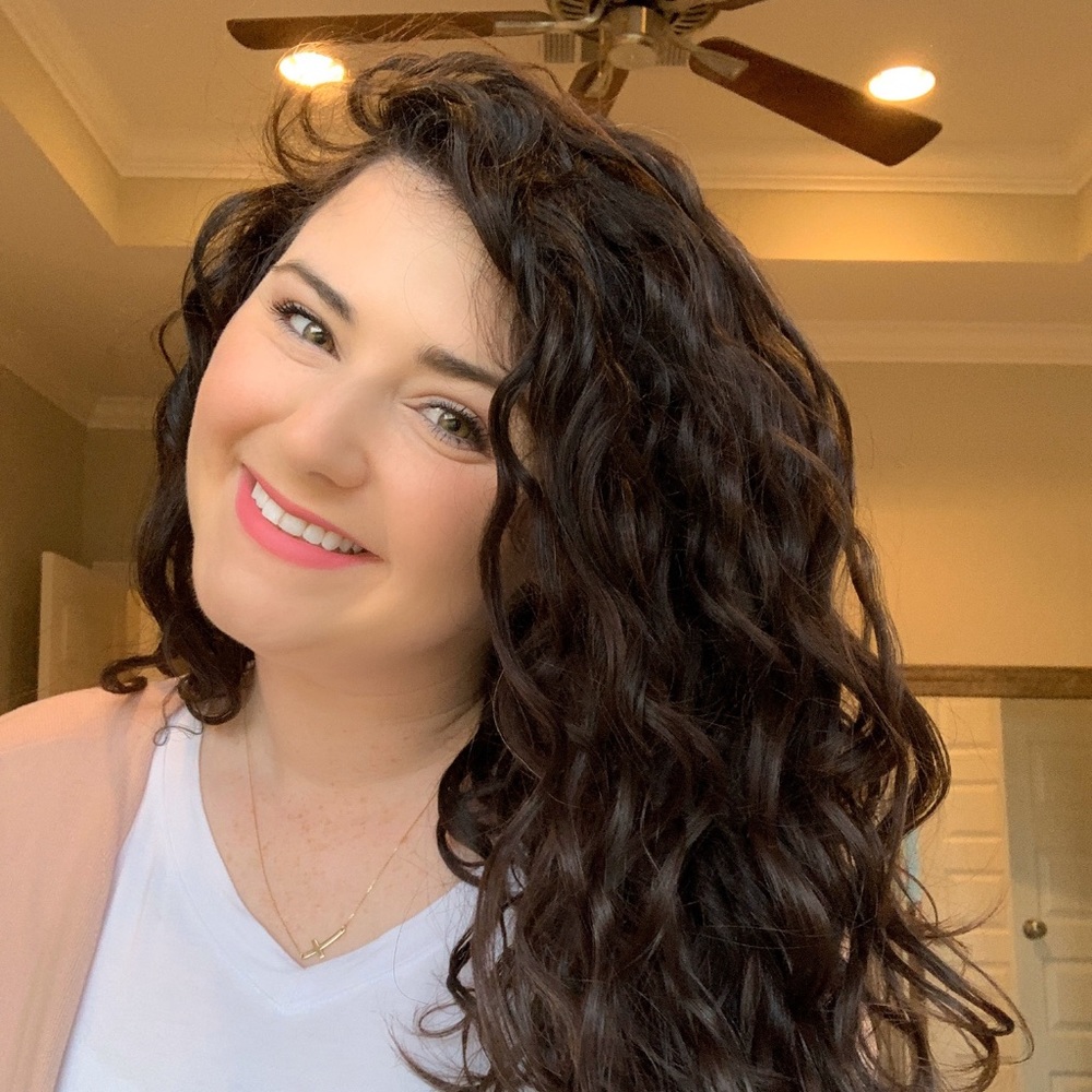 Meet your Posher, Courtney